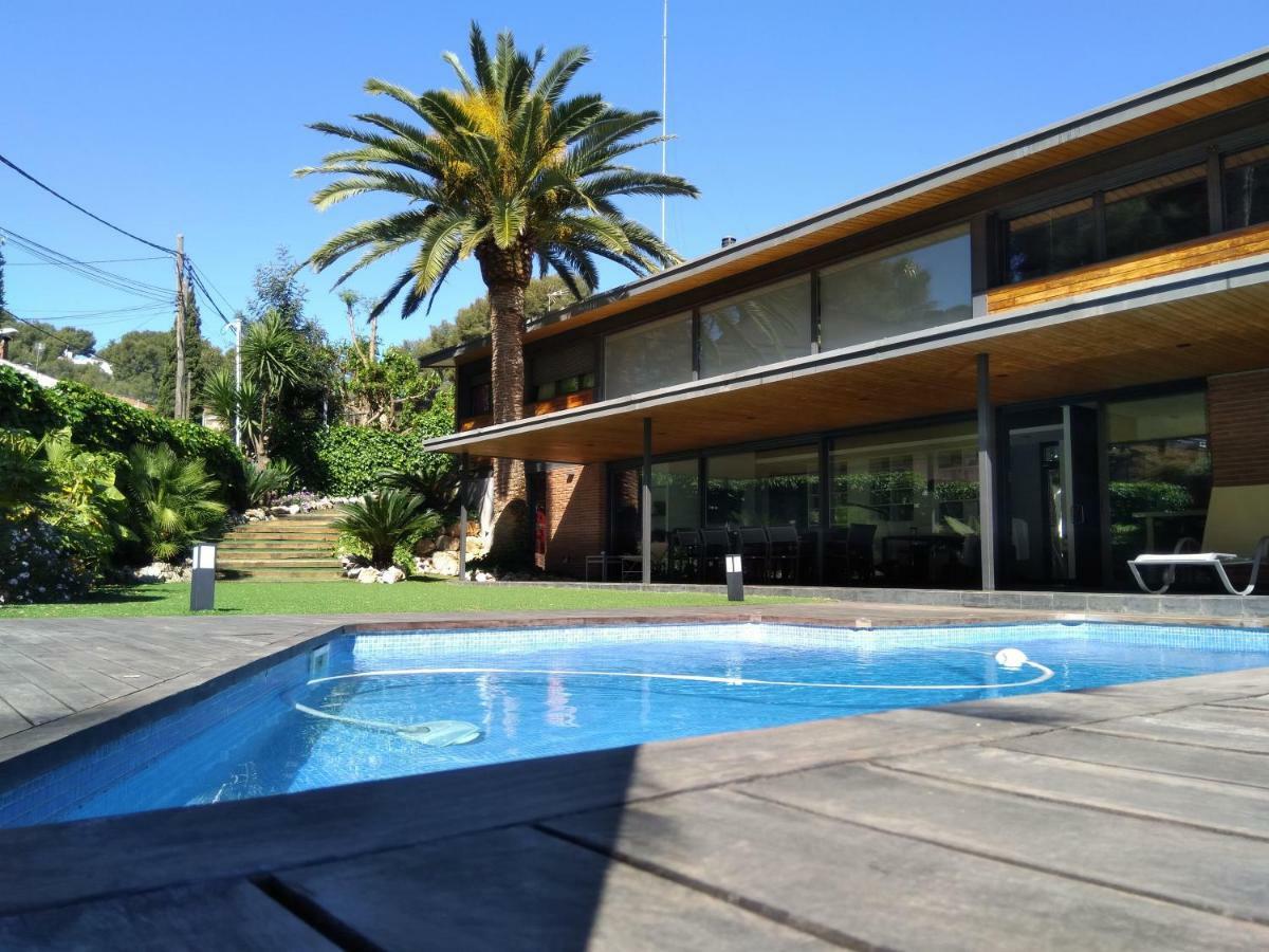 Villa Del Bosque Castelldefels Exteriör bild